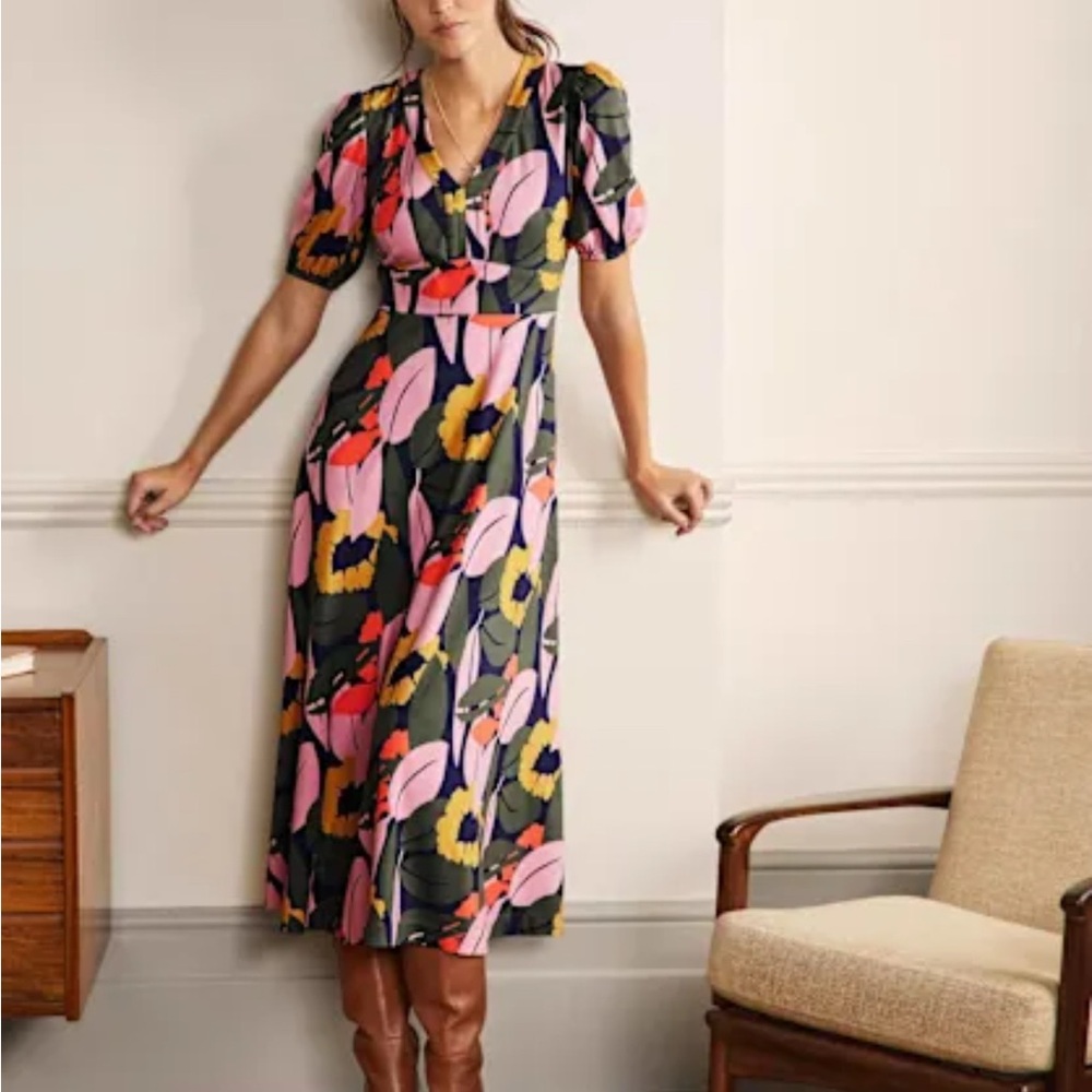 Boden Puff Sleeve Ponte Midi Dress